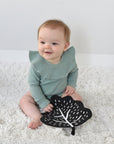 Organic Crinkle Toy - Leaf Crinkle Toys Alaska