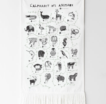 Animal Alphabet Printed Tapestry - French Edition Decor Alaska   