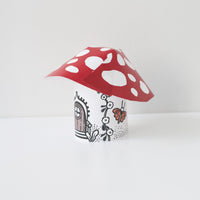 Toadstool Lodge - Mini Mushroom Craft Freebies Wee Gallery   