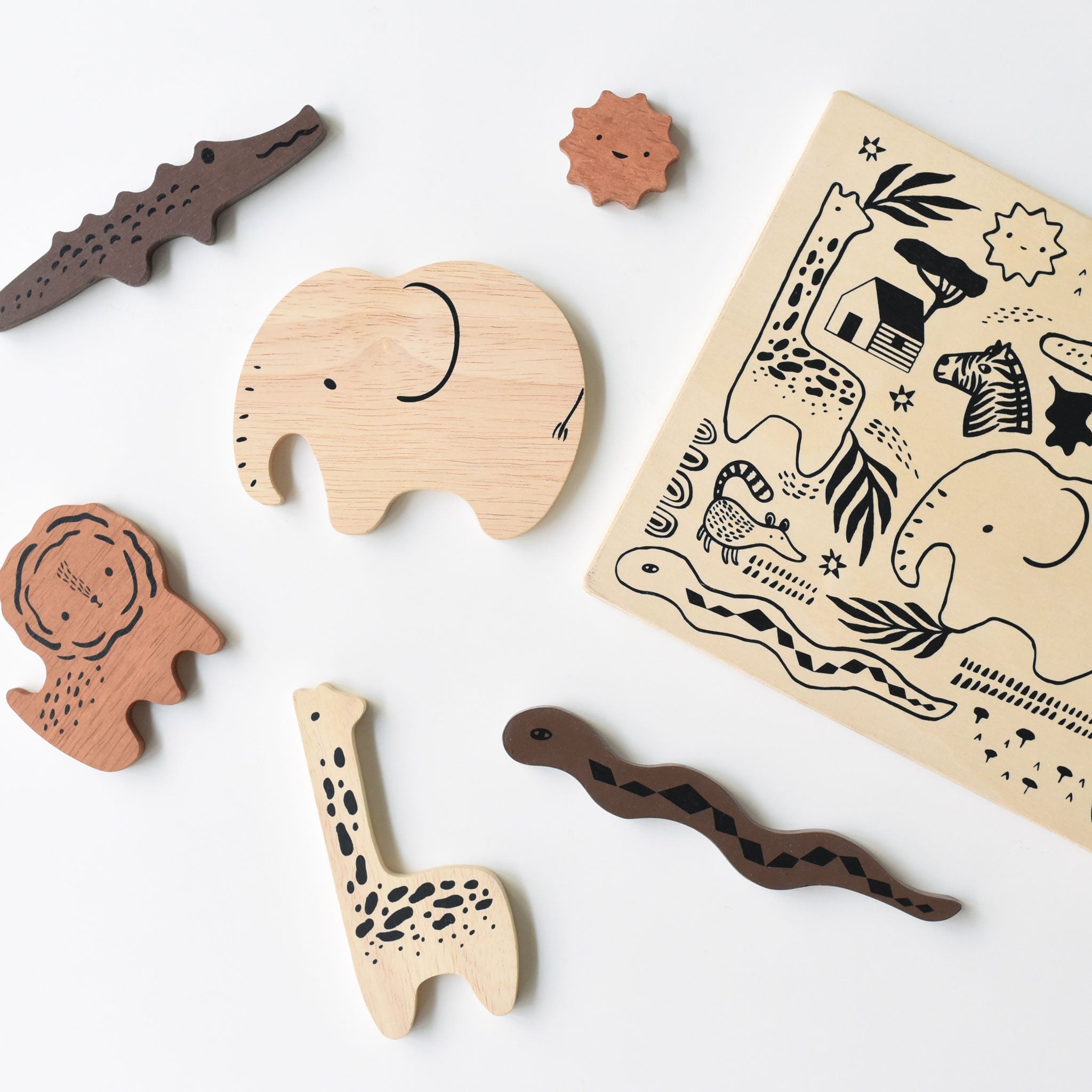 Wooden Tray Puzzle - Bugs – Wee Gallery
