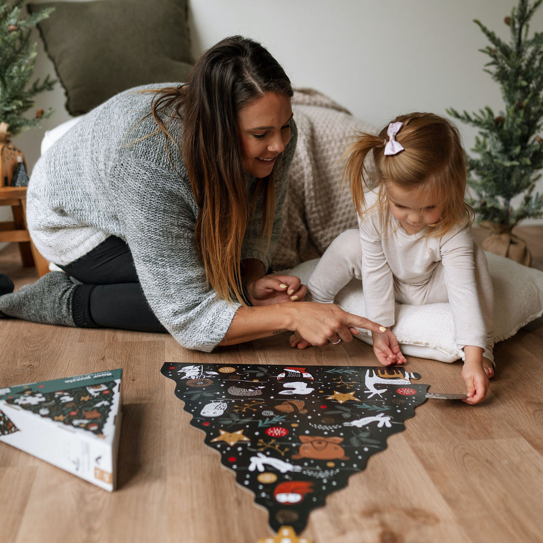 Christmas Tree Floor Puzzle Christmas Leo Paper   