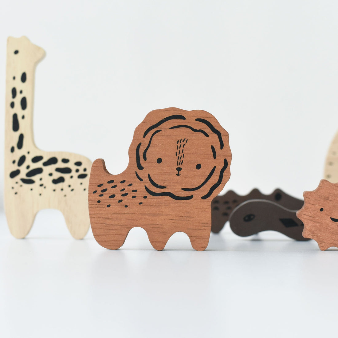 Puzzle en bois à encastrer  Animaux Safari - Wee Gallery